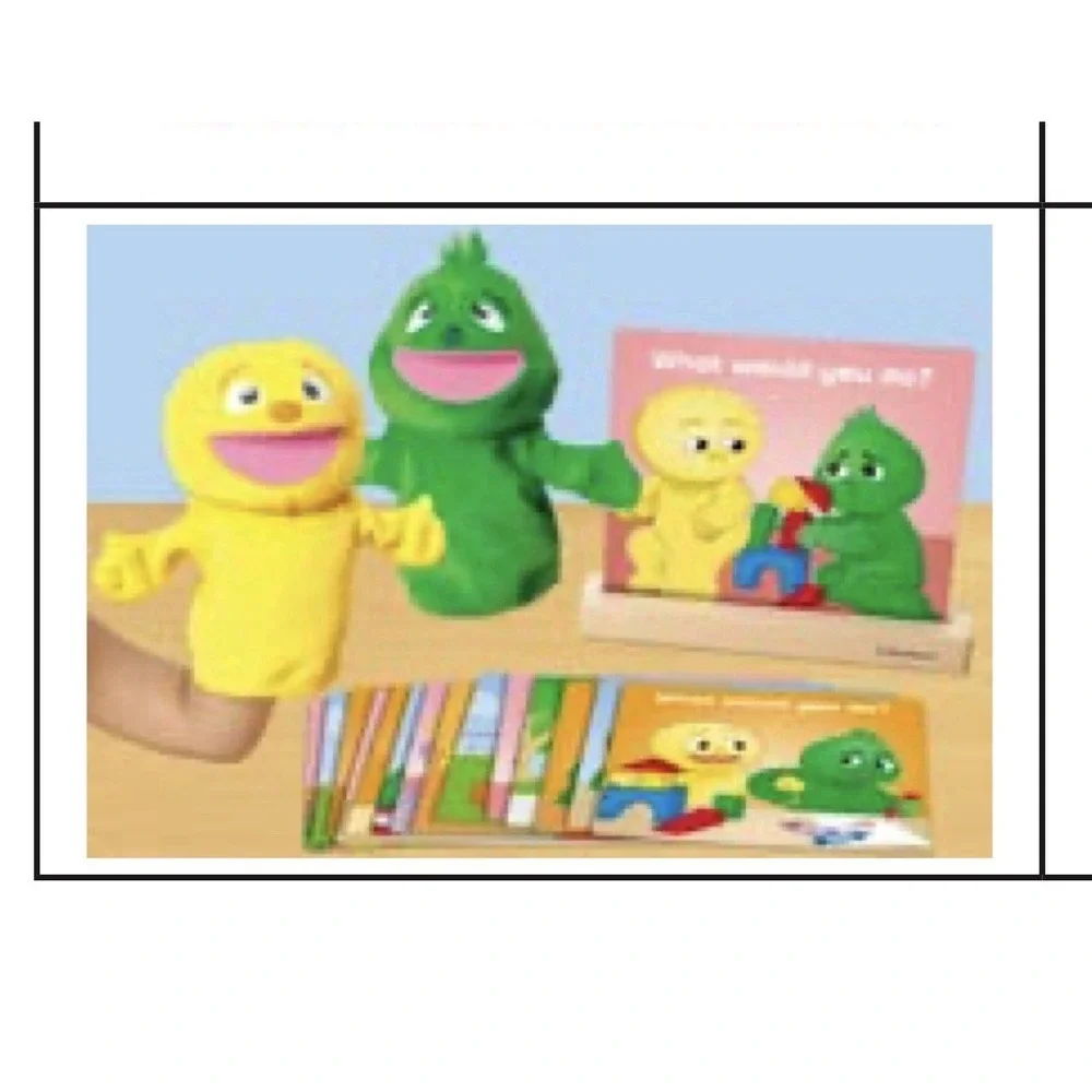 Lakeshore What Would You Do? Teaching Kit HH345 Zippy & Moe Puppets
